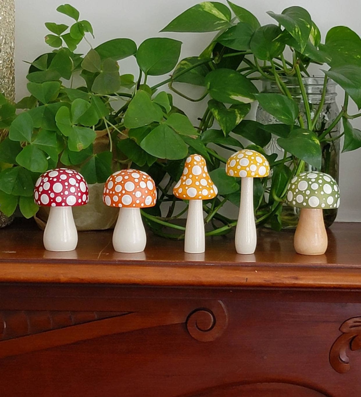mushroom home decor Niche Utama Home Individual Fly Agaric Hand Painted Wooden Mushrooms Mushroom
